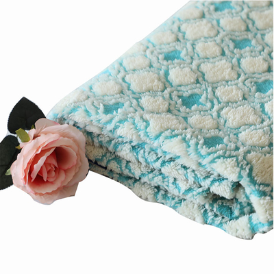 Tkanina Shu Velveteen o gramaturze 220 g / m2 Miękka dłoń w dotyku 100% poliester na zasłonę