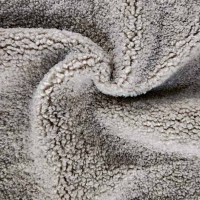 58 &#39;&#39; 60 &#39;&#39; 360gsm 100 poliestrowy polar Sherpa do dywanów tapicerskich