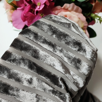 240gsm 58 &#39;&#39; 60 &#39;&#39; Drukowana aksamitna tkanina tapicerska Spandex Poliester Stripe
