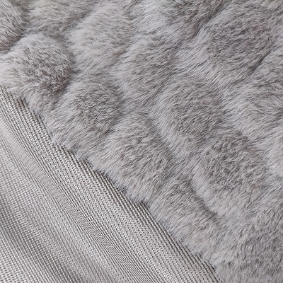 100% poliester Faux Fur Fabric Fleece 340 Gsm w jednolitym kolorze strzyżony królik