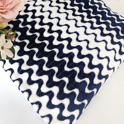 Kationowy żakardowy flanelowy materiał flanelowy 260gsm na ciepły koc tekstylny do domu