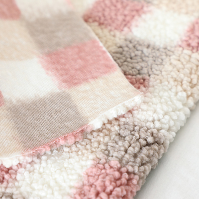 Tkanina polarowa Sherpa z nadrukiem w kratę 300gsm do torebki tapicerskiej Hometextile